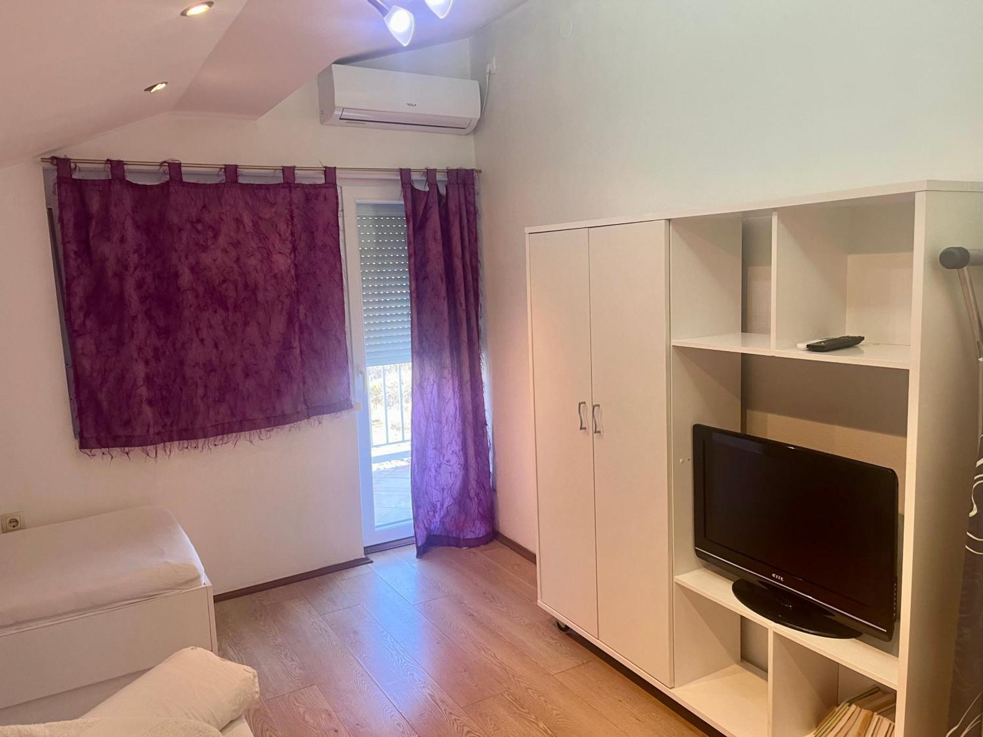 Magic River View Apartment Мостар Экстерьер фото